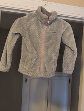 Columbia Kids Light Gray Fleece Jacket with Pink Zipper